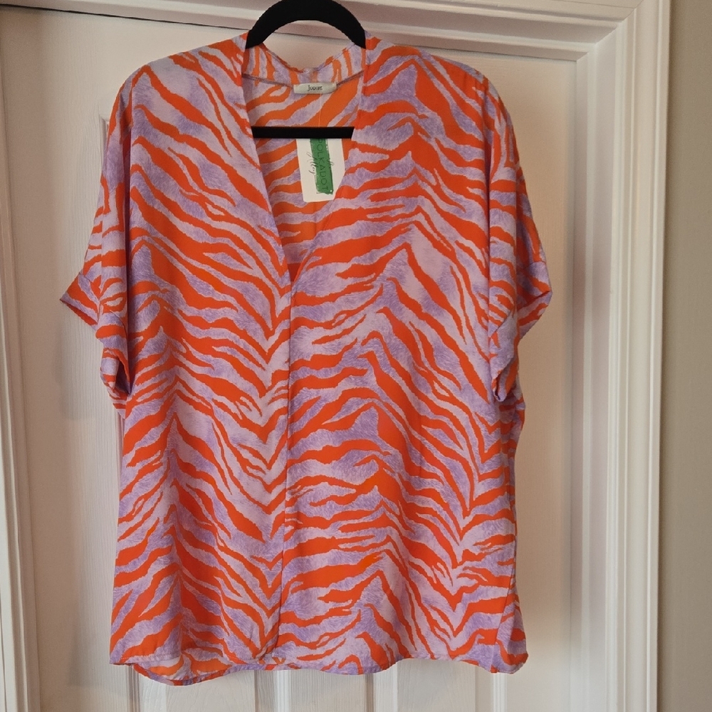 JODIFL Orange & Lavender Zebra-Print V-Neck Blouse